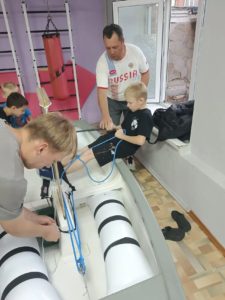 Read more about the article В центре помощи детям “Радуга” прошло увлекательное занятие по проекту “Ветер для каждого”!